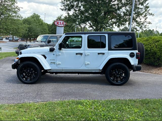 2023 Jeep Wrangler Sahara - Photo 3