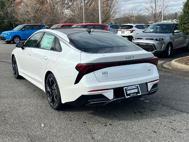 2025 Kia K5 GT-Line - Photo 3