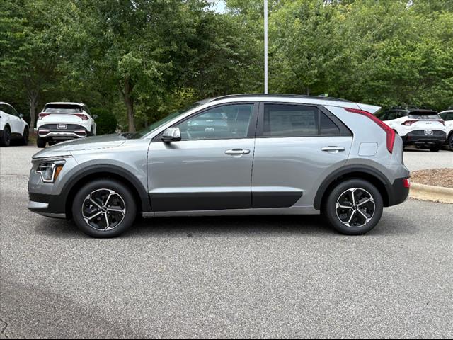 2025 Kia Niro EX - Photo 3