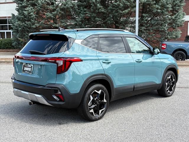 2025 Kia Seltos EX - Photo 3