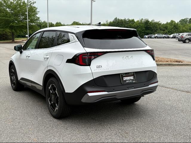 2026 Kia Sportage EX - Photo 4