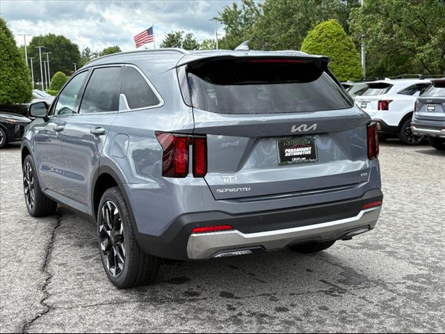 2025 Kia Sorento EX - Photo 4
