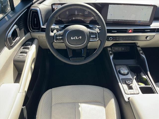 2025 Kia Sorento Hybrid EX - Photo 4