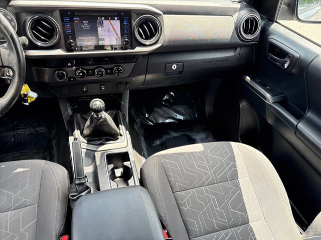 2017 Toyota Tacoma TRD Off-Road - Photo 5