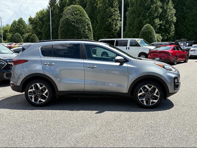 2022 Kia Sportage EX - Photo 6