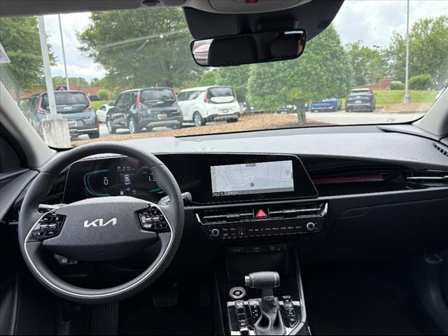 2025 Kia Niro EX - Photo 7