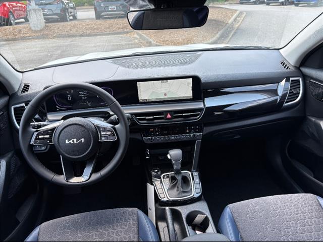 2025 Kia Seltos S - Photo 7