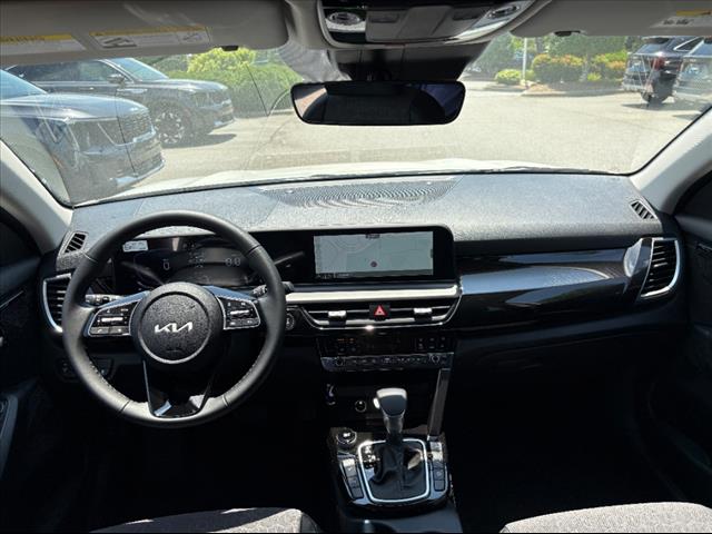 2025 Kia Seltos S - Photo 7