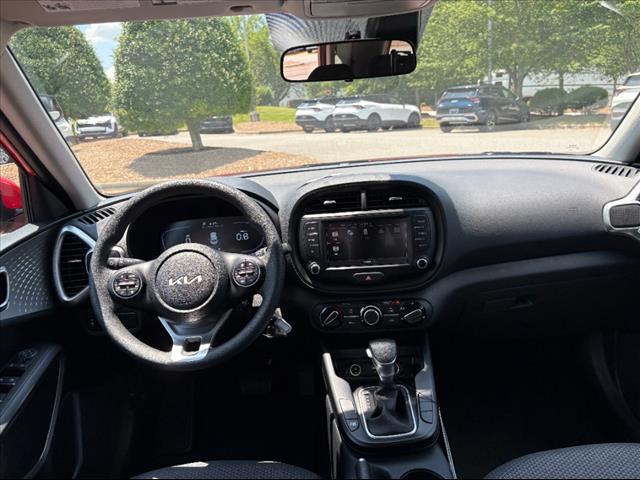 2025 Kia Soul LX - Photo 7