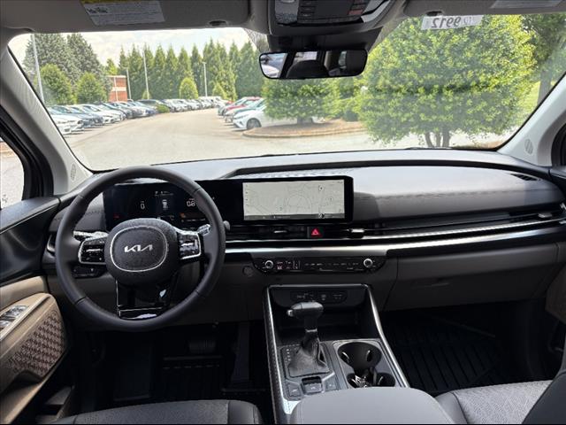 2025 Kia Carnival LXS - Photo 7
