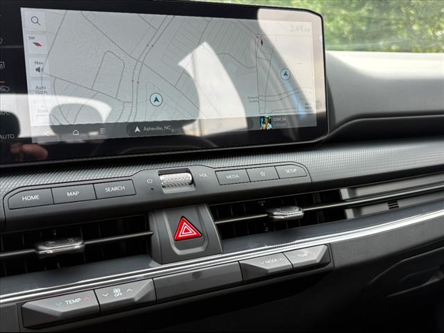 2025 Kia K4 GT-Line - Photo 9