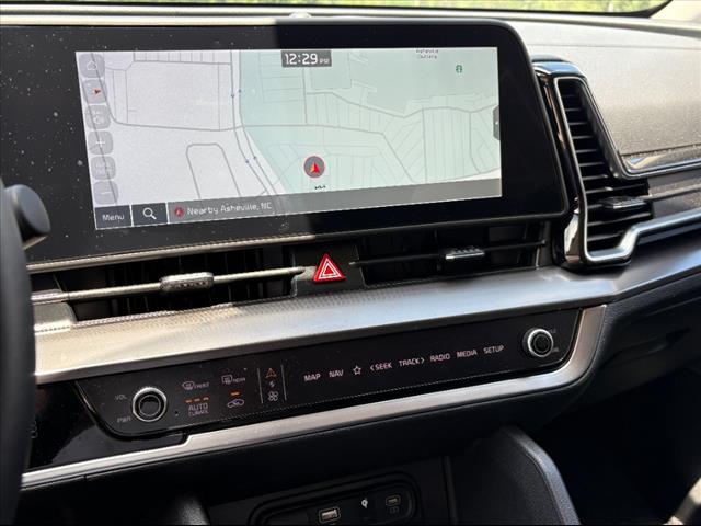 2025 Kia Sportage EX - Photo 9