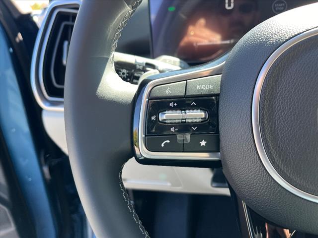 2025 Kia Sorento Hybrid EX - Photo 9