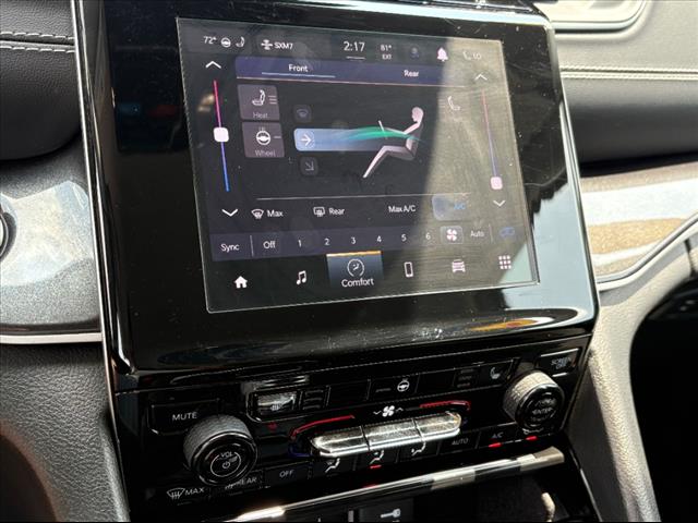2022 Jeep Grand Cherokee L Laredo