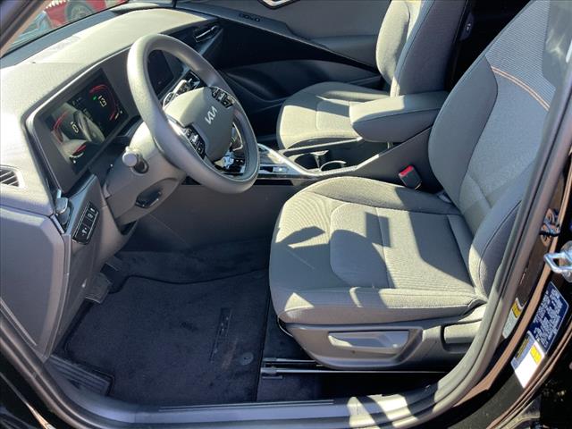 2025 Kia Niro LX