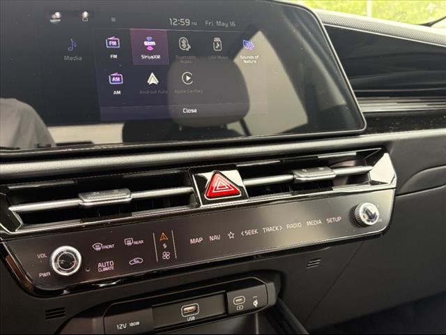 2025 Kia Niro EX Touring