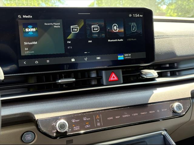 2025 Kia Carnival Hybrid EX