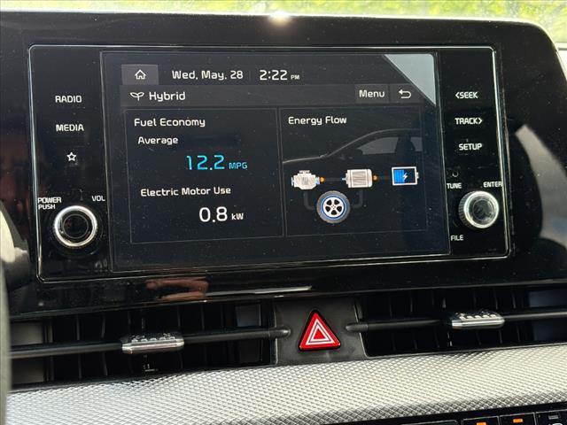 2025 Kia Sportage Hybrid LX