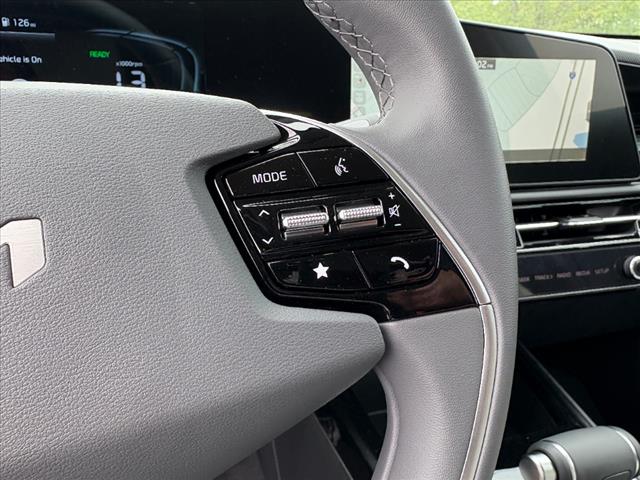 2025 Kia Niro EX