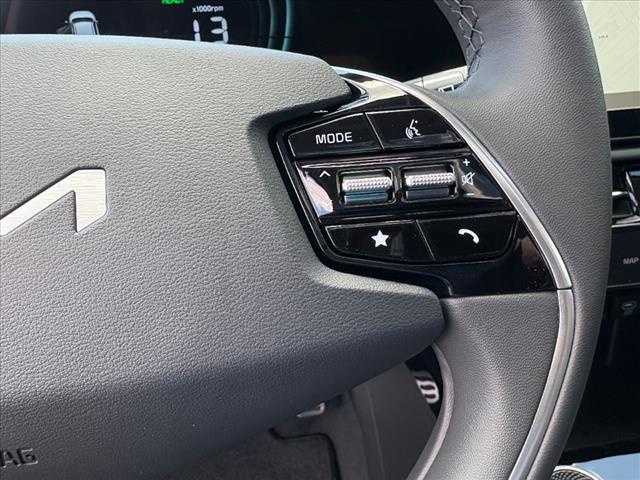 2025 Kia Niro EX Touring