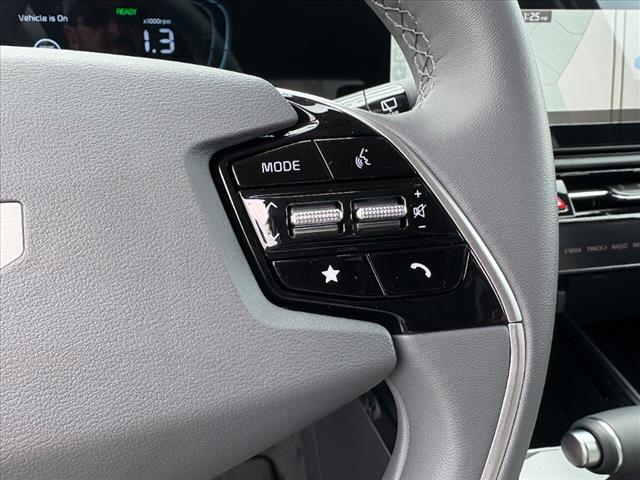 2025 Kia Niro EX