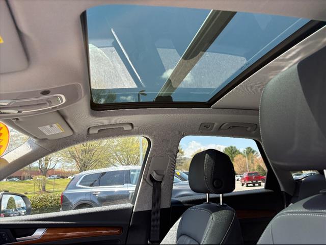 2022 Audi Q5 quattro S line Premium 45 TFSI