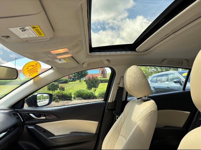 2015 Mazda Mazda3 i Touring