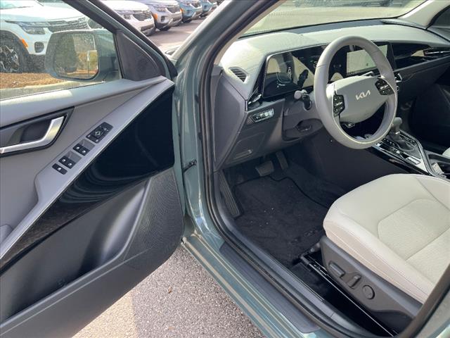 2025 Kia Niro EX