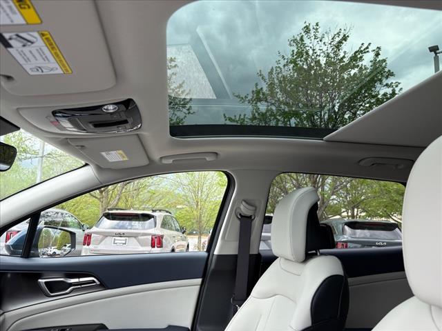 2025 Kia Sportage Hybrid EX