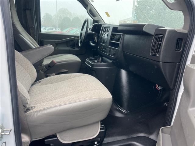 2022 Chevrolet Express LS