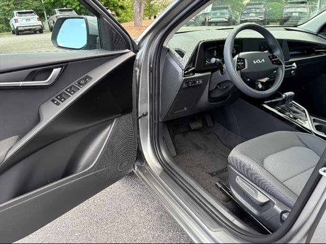 2025 Kia Niro LX