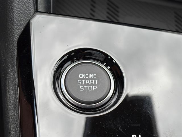 2025 Kia Sportage Hybrid EX