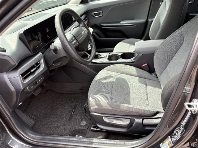 2025 Kia K4 LX
