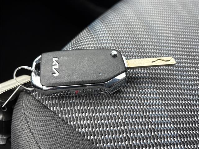 2025 Kia Seltos LX
