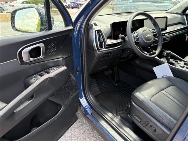 2025 Kia Sorento EX