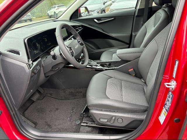 2025 Kia Niro EX