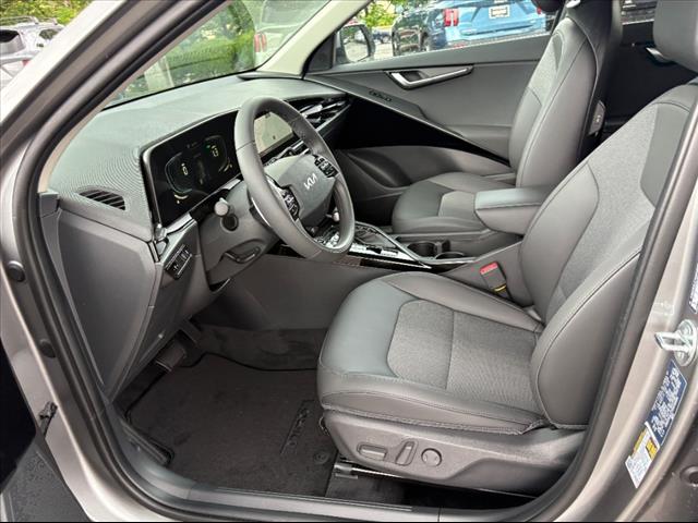 2025 Kia Niro EX