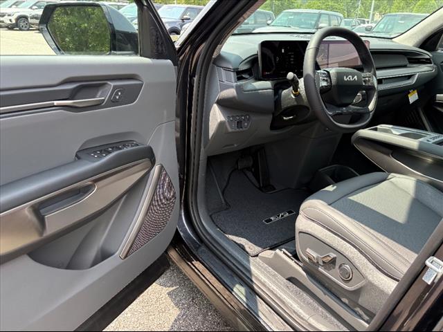 2026 Kia EV9 Light Long Range