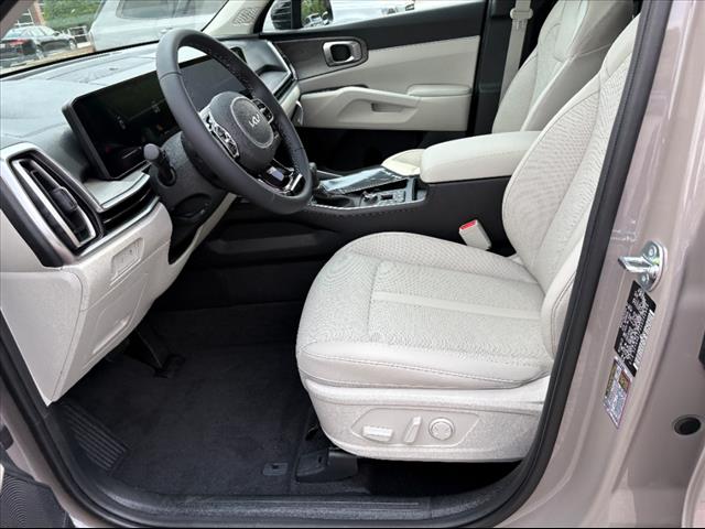 2025 Kia Sorento X-Line EX