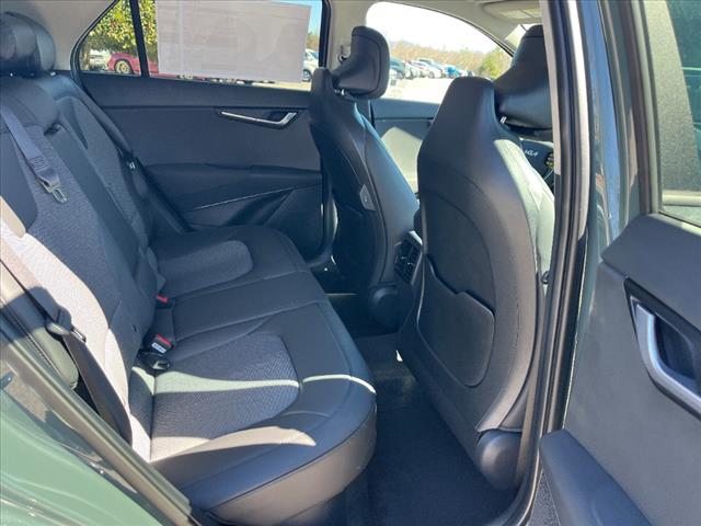 2025 Kia Niro EX