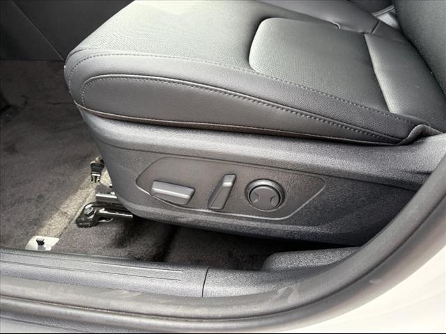 2025 Kia Sportage Hybrid EX