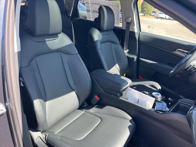 2025 Kia Sportage Hybrid EX