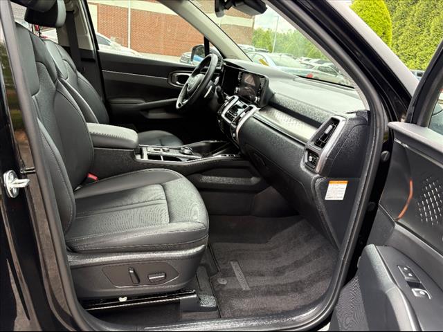 2023 Kia Sorento Hybrid EX