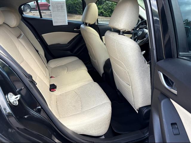 2015 Mazda Mazda3 i Touring