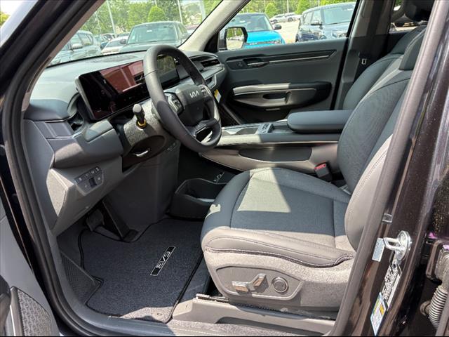 2026 Kia EV9 Light Long Range