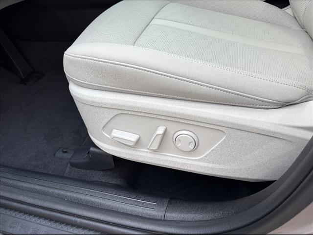 2025 Kia Sorento X-Line EX
