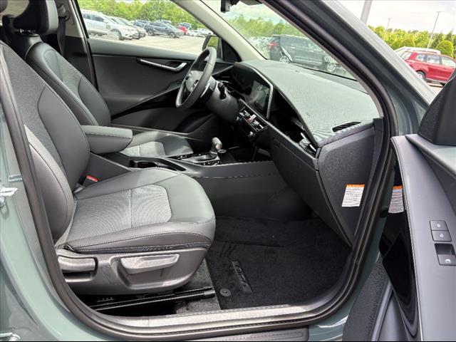 2025 Kia Niro EX