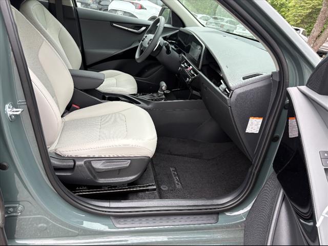 2025 Kia Niro EX