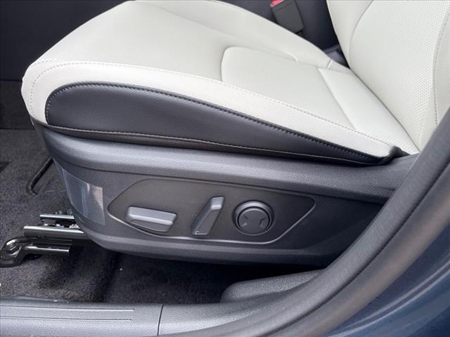 2025 Kia Sportage Hybrid EX