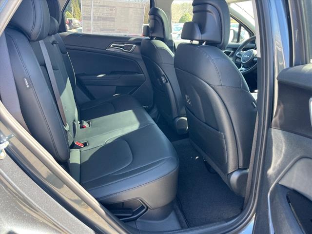 2025 Kia Sportage Hybrid EX